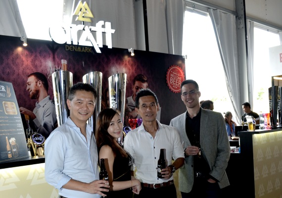 Lifestyle reporters enjoying Draft Denmark with a lager promoter at Beerfest Asia 2018.