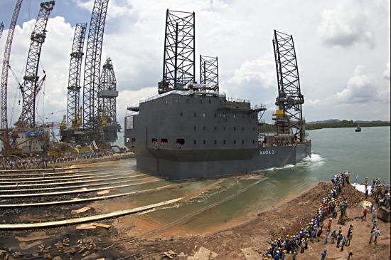 https://www.nextinsight.net/images/stories/drydocks/550naga3.jpg